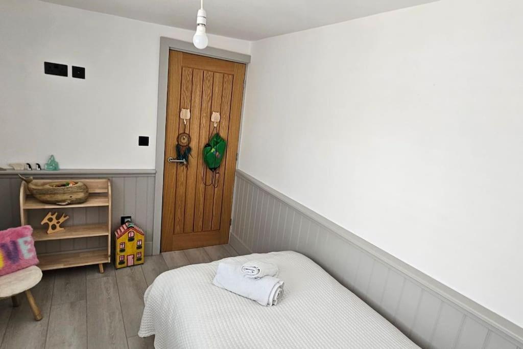 Humberston Boathouse Lodge & Hot Tub - Cleethorpes Beach Cabin Chalet Εξωτερικό φωτογραφία